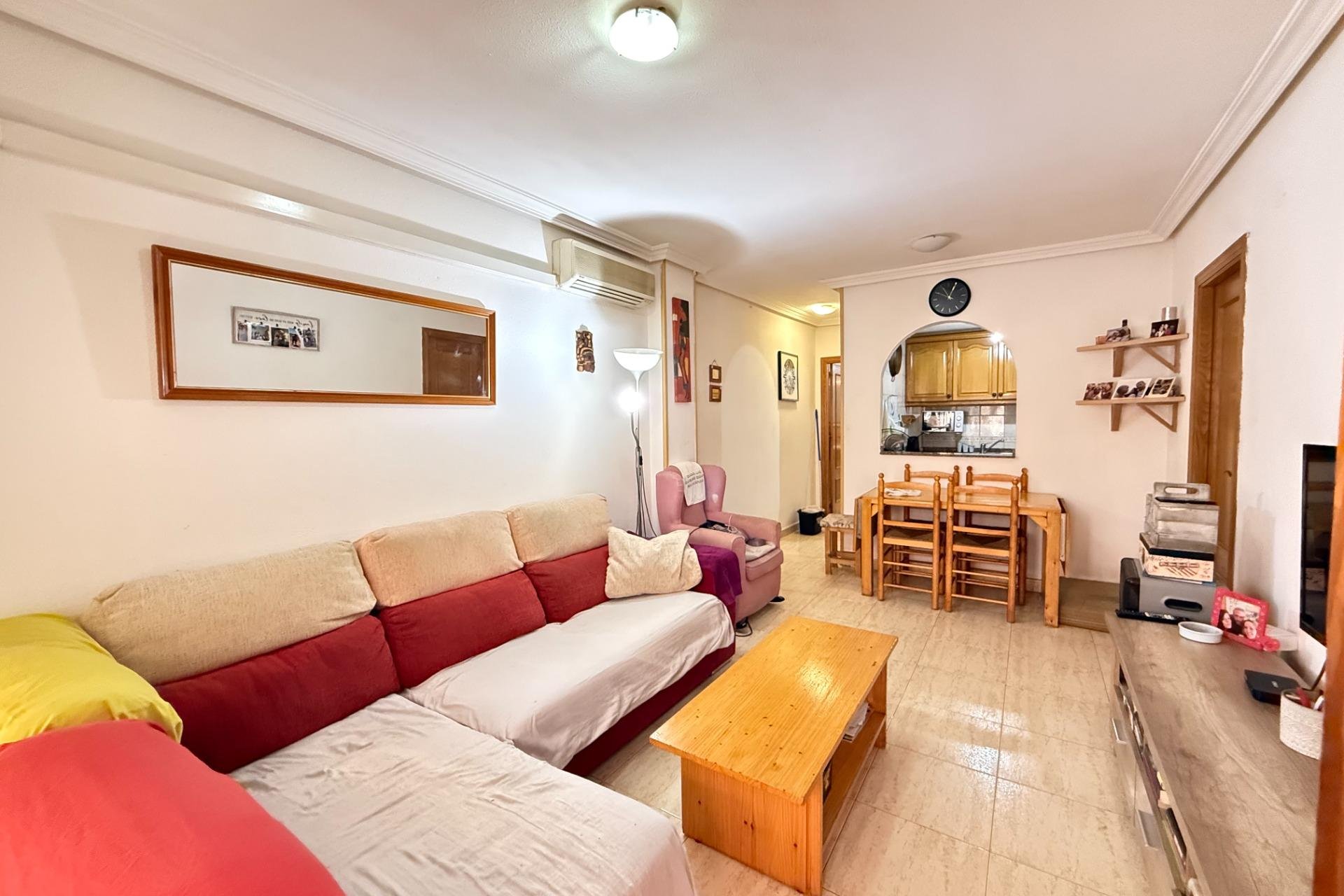Resale - Apartment - Torrevieja - Parque de las Naciones