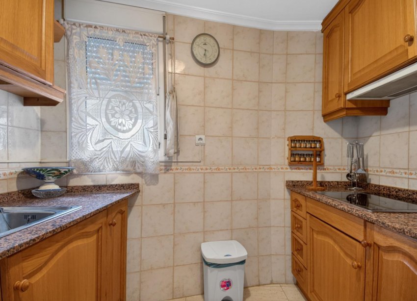 Resale - Apartment - Torrevieja - Parque de las Naciones