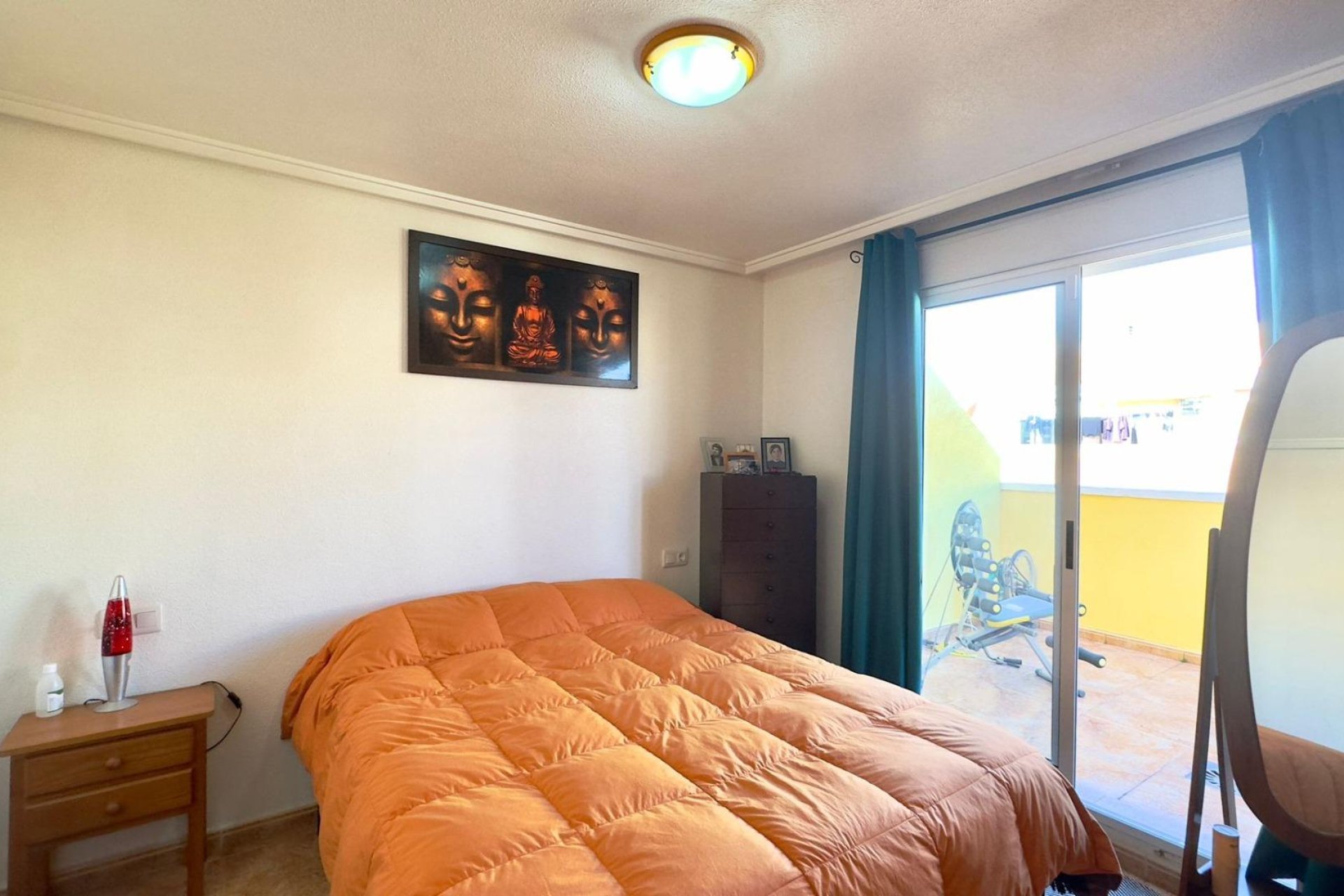 Resale - Apartment - Torrevieja - Parque de Las Naciones