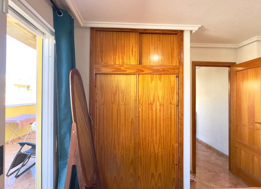 Resale - Apartment - Torrevieja - Parque de Las Naciones