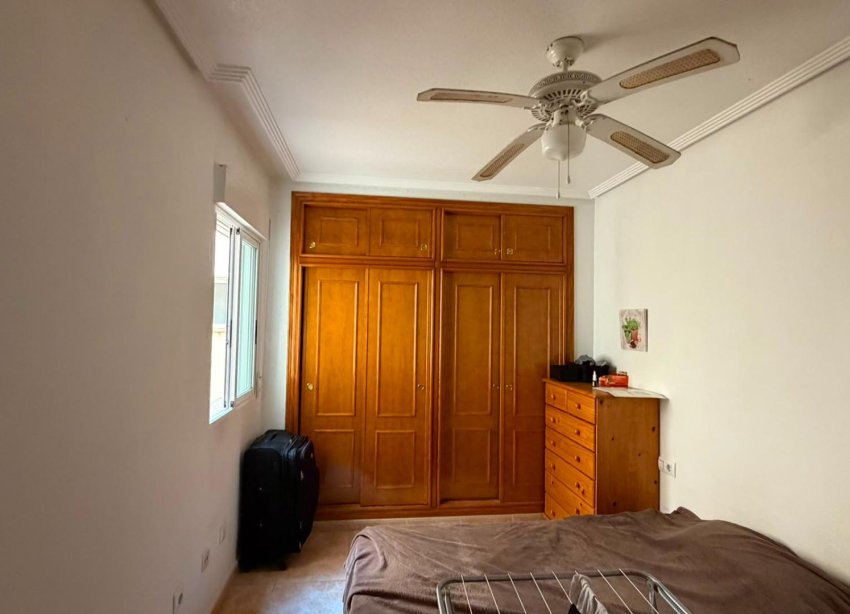 Resale - Apartment - Torrevieja - Parque de Las Naciones