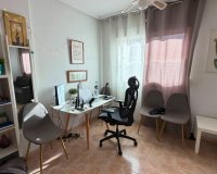 Resale - Apartment - Torrevieja - Parque de Las Naciones
