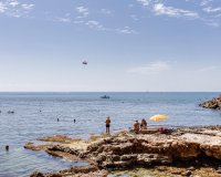 Resale - Apartment - Torrevieja - Paseo maritimo