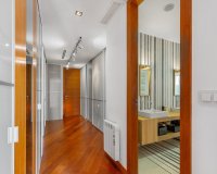 Resale - Apartment - Torrevieja - Paseo maritimo