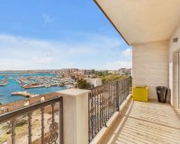 Resale - Apartment - Torrevieja - Paseo maritimo