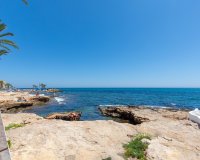 Resale - Apartment - Torrevieja - Paseo maritimo