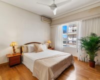 Resale - Apartment - Torrevieja - Piscinas naturales