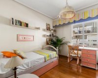 Resale - Apartment - Torrevieja - Piscinas naturales