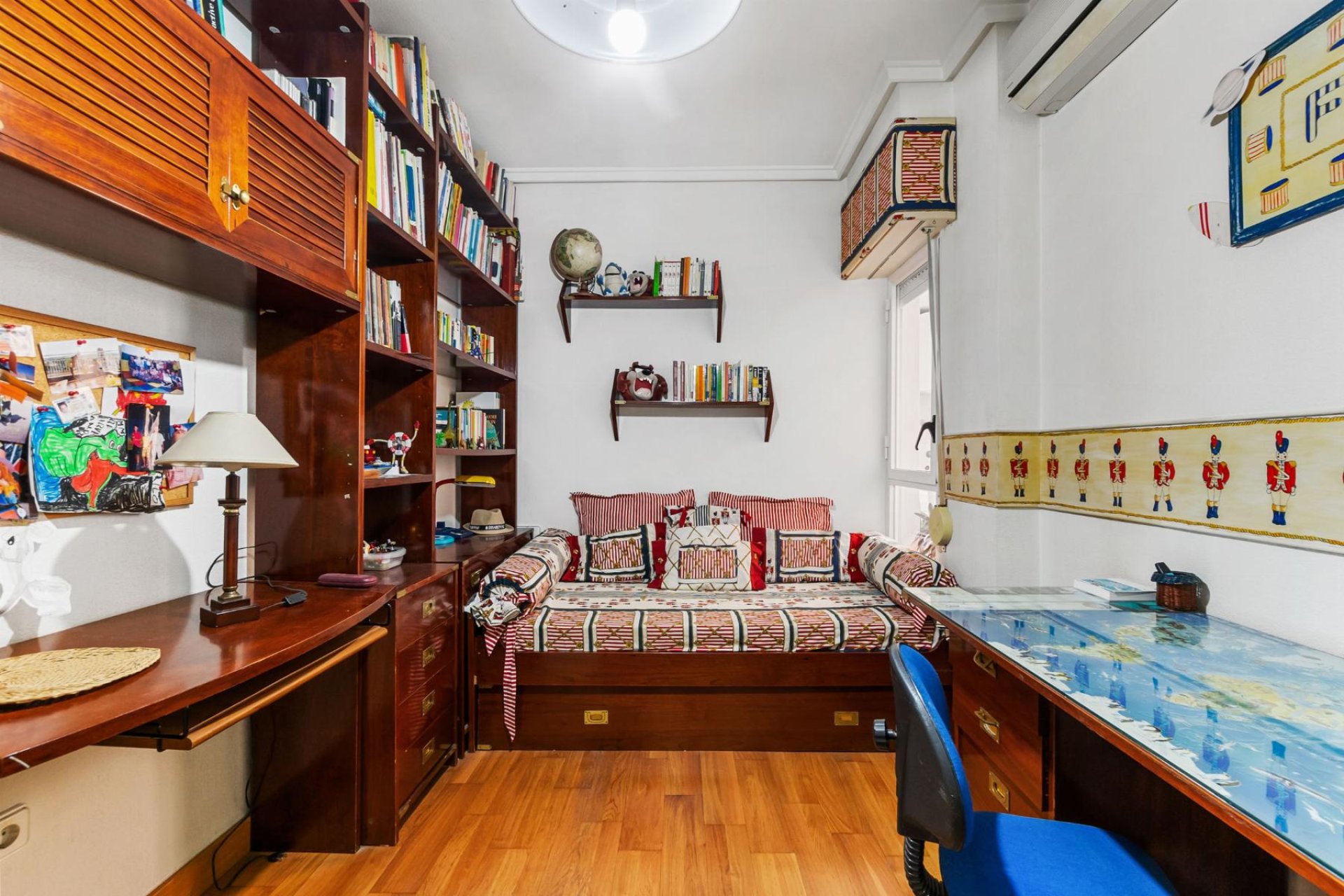 Resale - Apartment - Torrevieja - Piscinas naturales