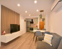 Resale - Apartment - Torrevieja - Playa Acequion