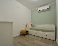 Resale - Apartment - Torrevieja - Playa Acequion