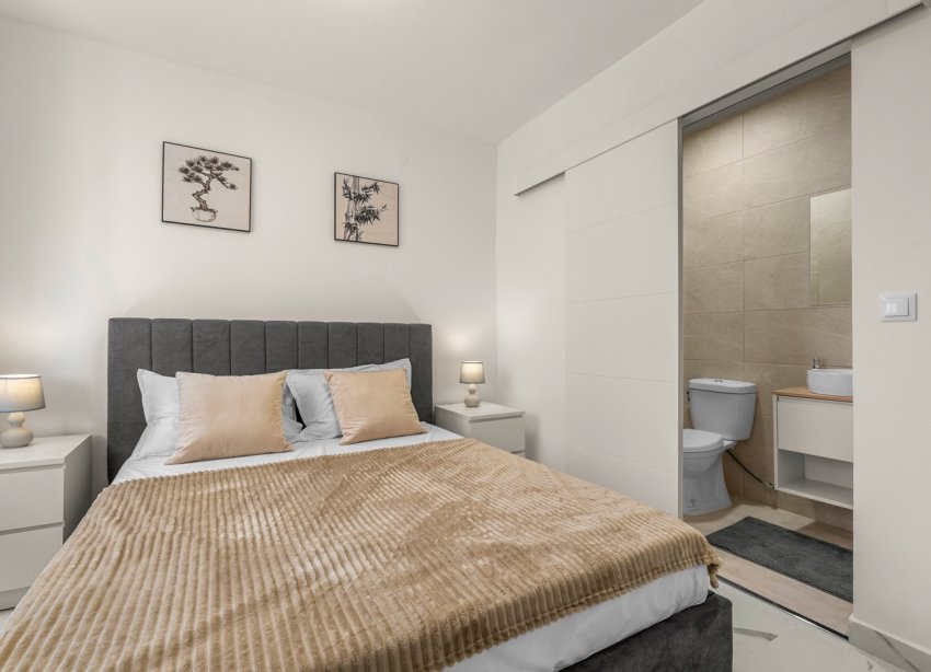 Resale - Apartment - Torrevieja - Playa de El Cura