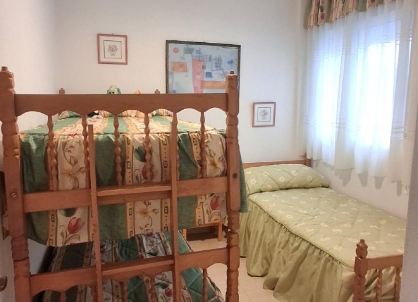 Resale - Apartment - Torrevieja - Playa de la mata