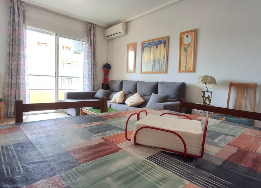 Resale - Apartment - Torrevieja - Playa de la mata