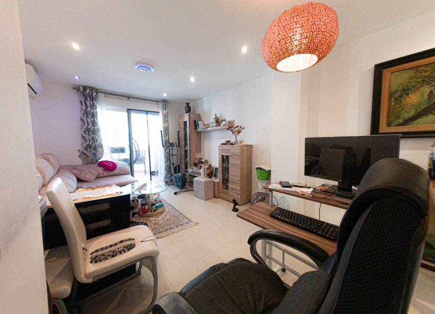 Resale - Apartment - Torrevieja - Playa de Los Locos-Curva del Palangre