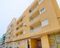 Resale - Apartment - Torrevieja - Playa de Los Locos-Curva del Palangre