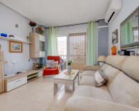 Resale - Apartment - Torrevieja - Playa de Los Locos-Curva del Palangre