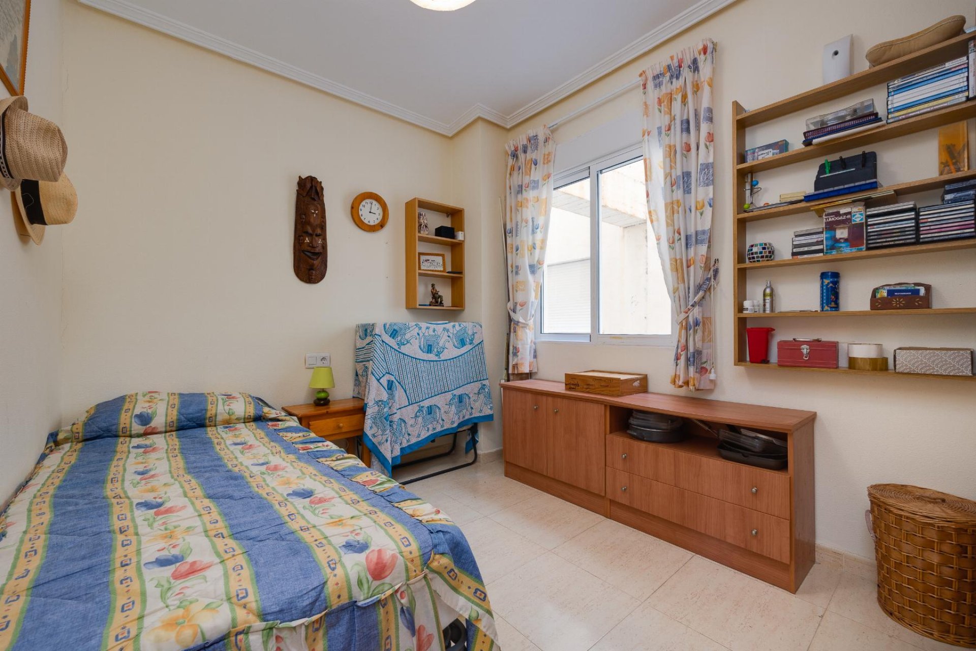 Resale - Apartment - Torrevieja - Playa de Los Locos-Curva del Palangre