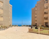 Resale - Apartment - Torrevieja - Playa de los locos