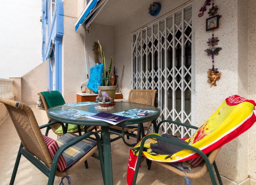 Resale - Apartment - Torrevieja - Playa de los locos