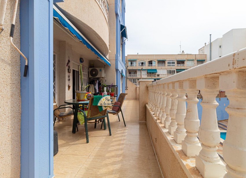 Resale - Apartment - Torrevieja - Playa de los locos