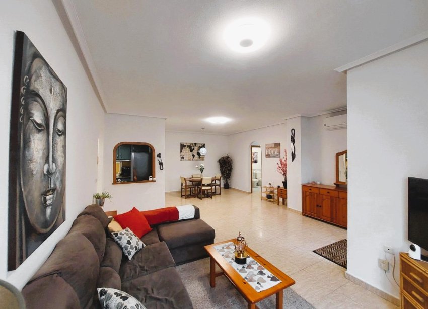 Resale - Apartment - Torrevieja - Playa de los Locos