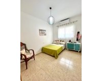 Resale - Apartment - Torrevieja - Playa de los Locos