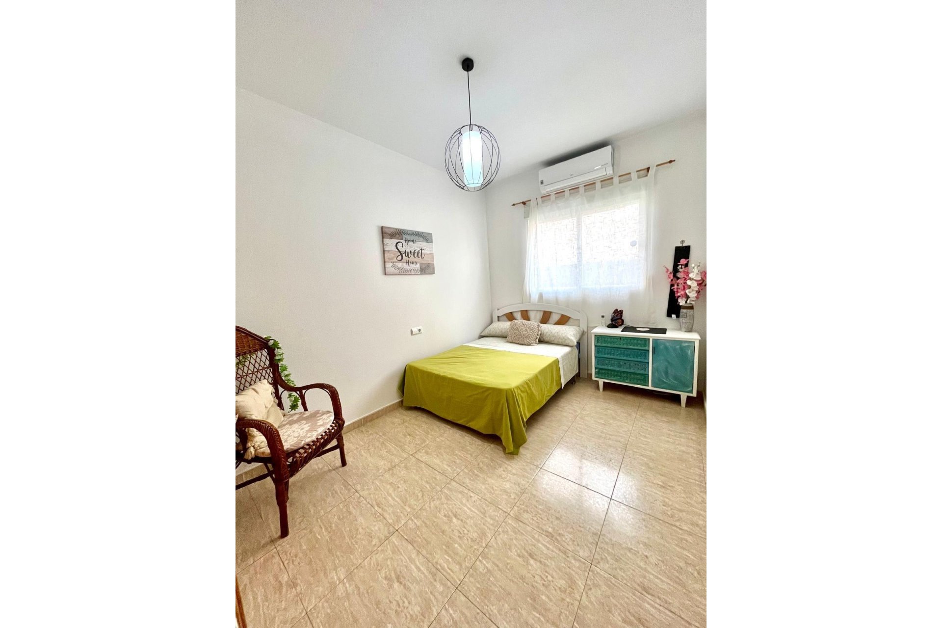 Resale - Apartment - Torrevieja - Playa de los Locos