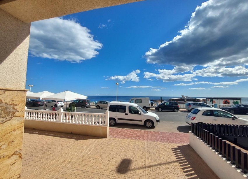 Resale - Apartment - Torrevieja - Playa de los Locos