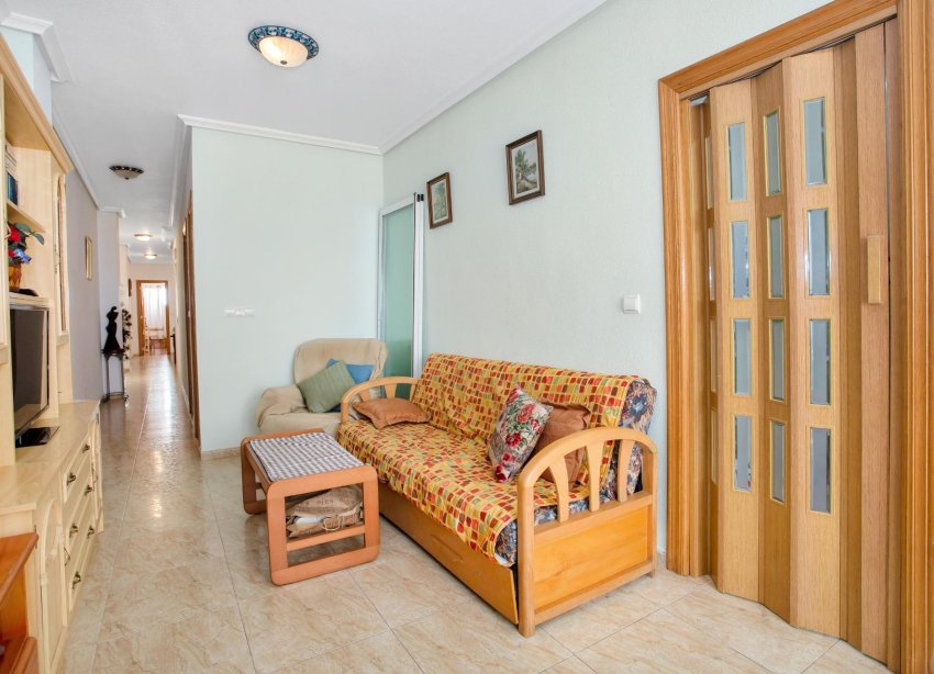 Resale - Apartment - Torrevieja - Playa de los locos