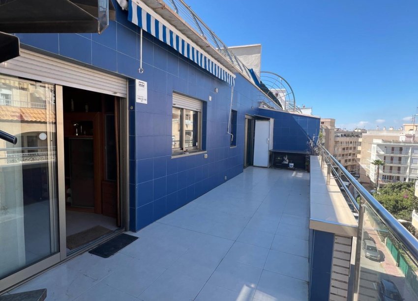 Resale - Apartment - Torrevieja - Playa de los locos
