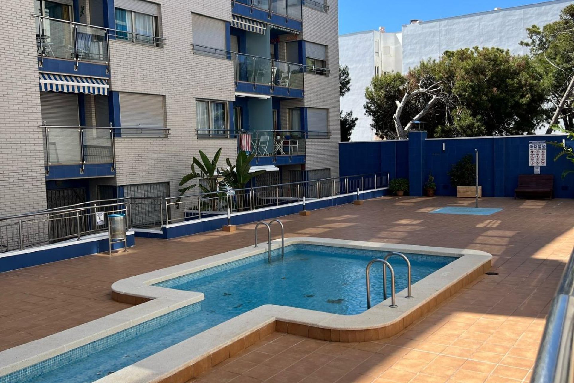 Resale - Apartment - Torrevieja - Playa de los locos