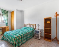 Resale - Apartment - Torrevieja - Playa de los locos