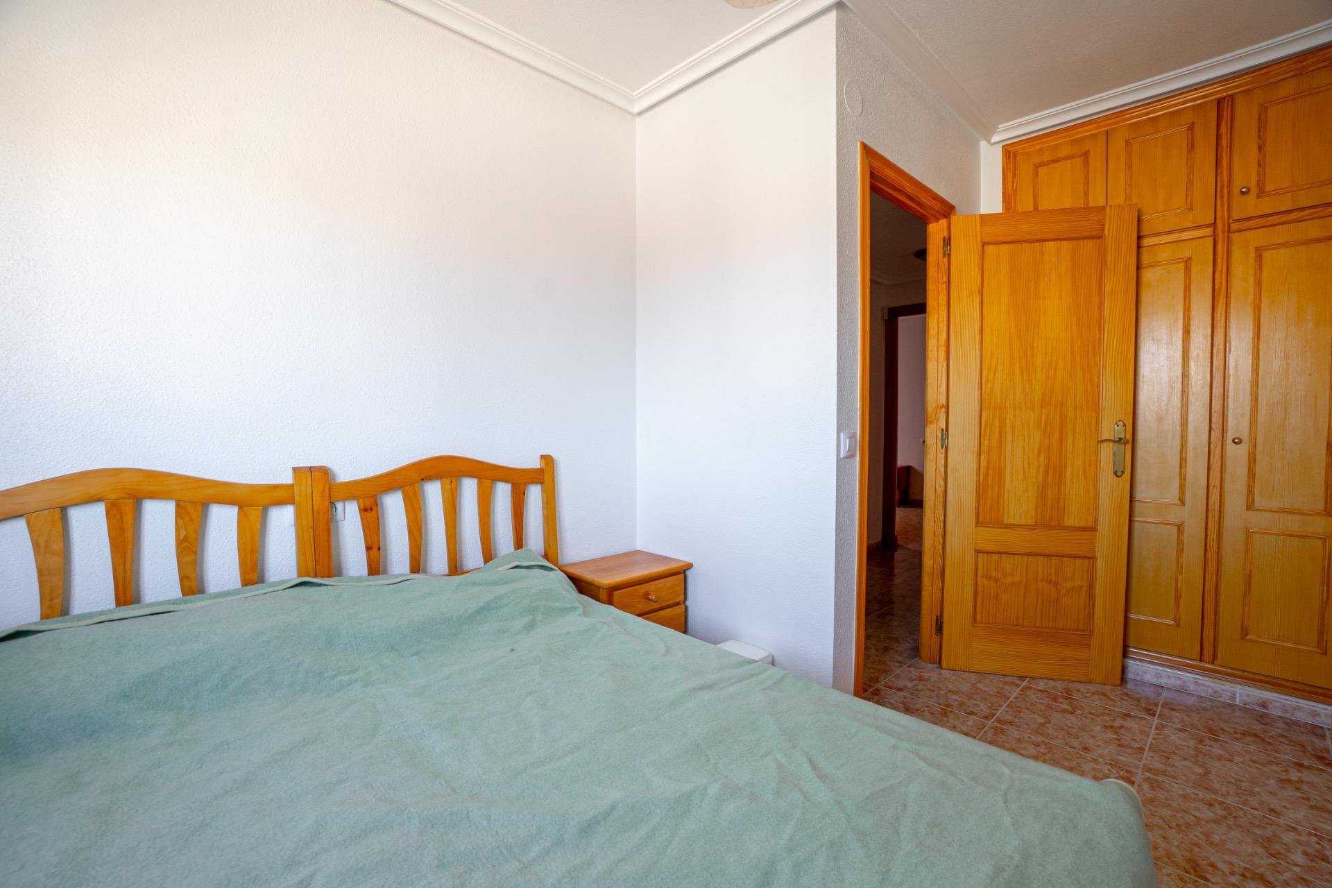 Resale - Apartment - Torrevieja - Playa de los locos