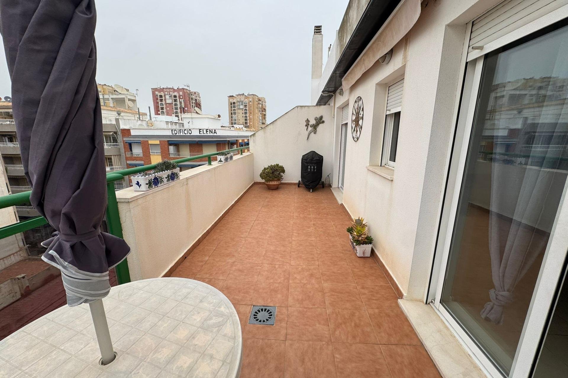 Resale - Apartment - Torrevieja - Playa de los locos