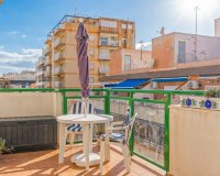 Resale - Apartment - Torrevieja - Playa de los locos
