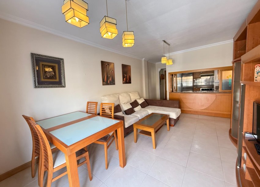 Resale - Apartment - Torrevieja - Playa de los locos