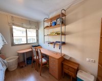 Resale - Apartment - Torrevieja - Playa de los locos