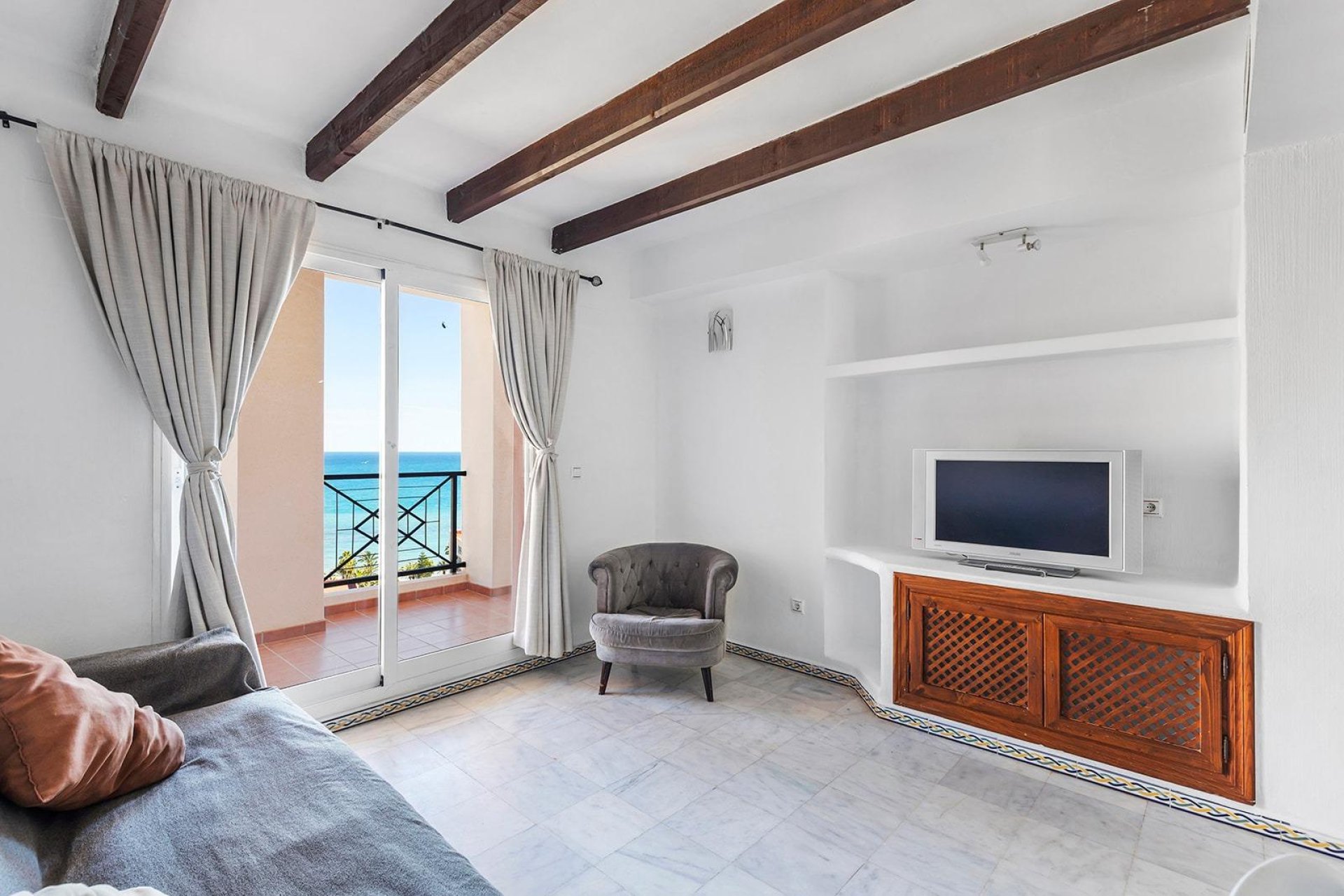 Resale - Apartment - Torrevieja - Playa de los locos