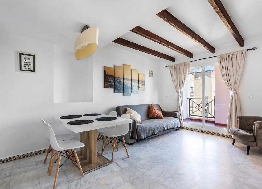 Resale - Apartment - Torrevieja - Playa de los locos