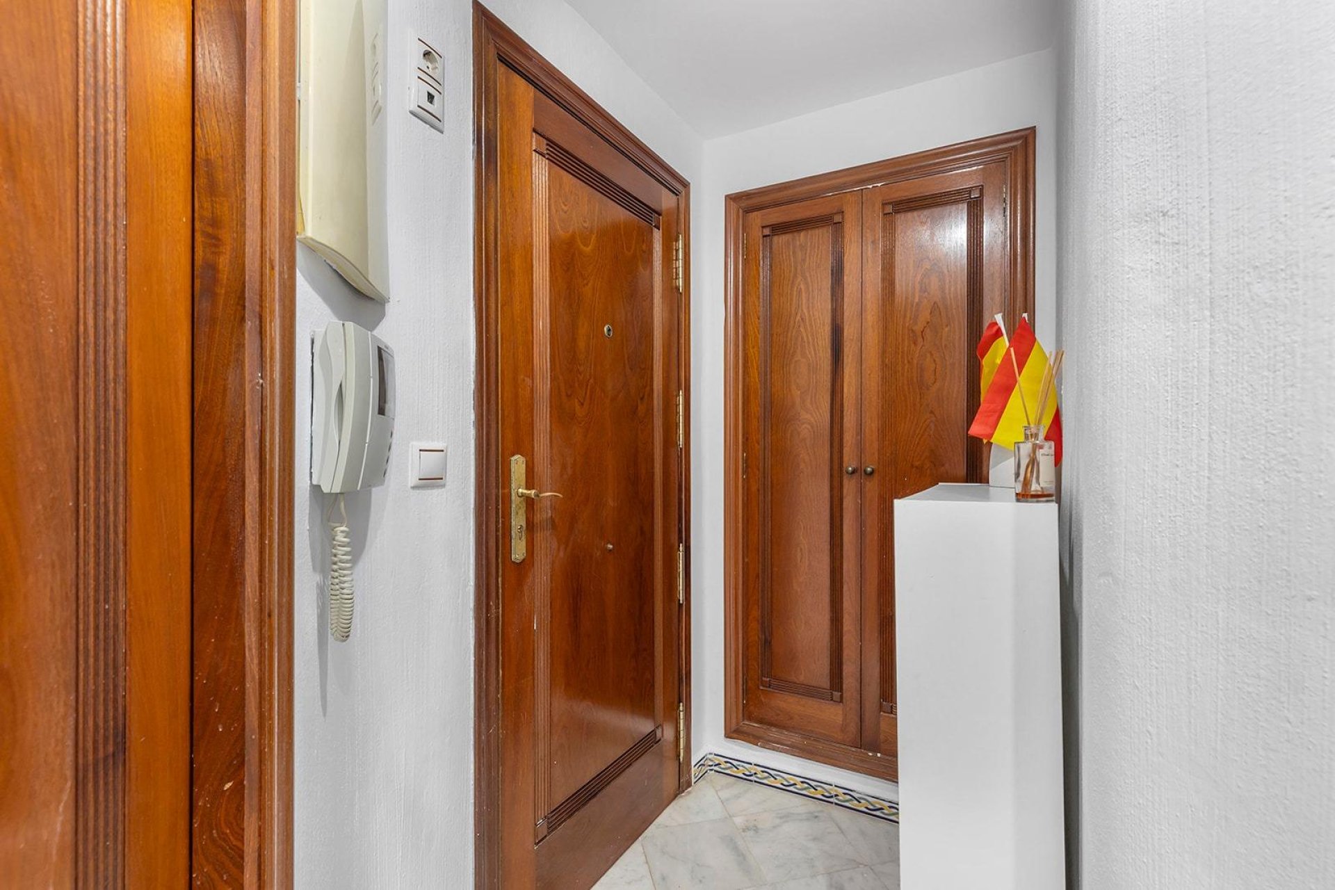 Resale - Apartment - Torrevieja - Playa de los locos