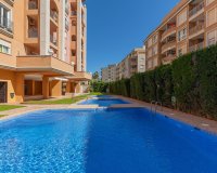 Resale - Apartment - Torrevieja - Playa de los locos