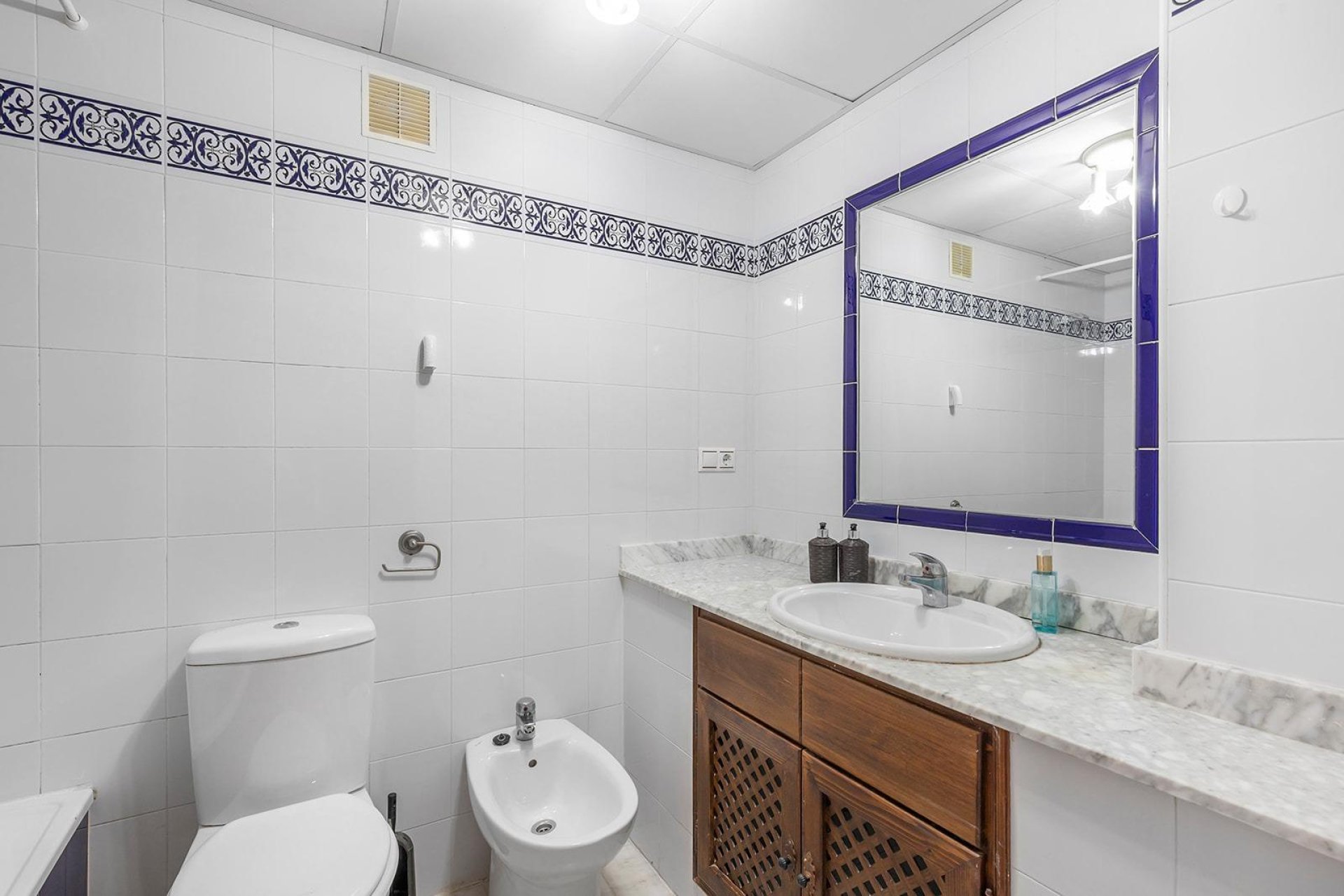 Resale - Apartment - Torrevieja - Playa de los locos