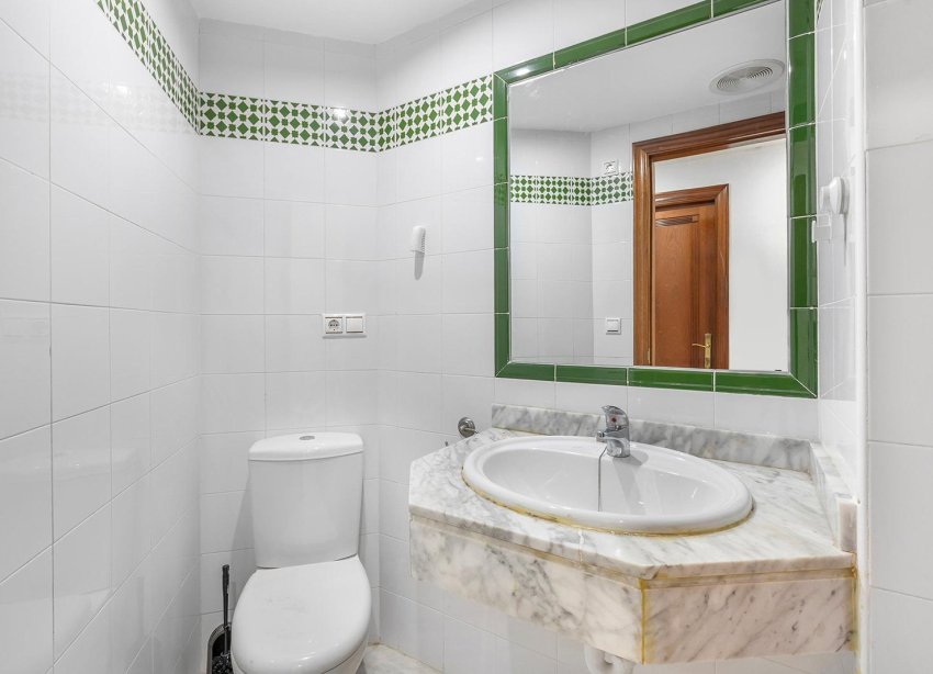 Resale - Apartment - Torrevieja - Playa de los locos