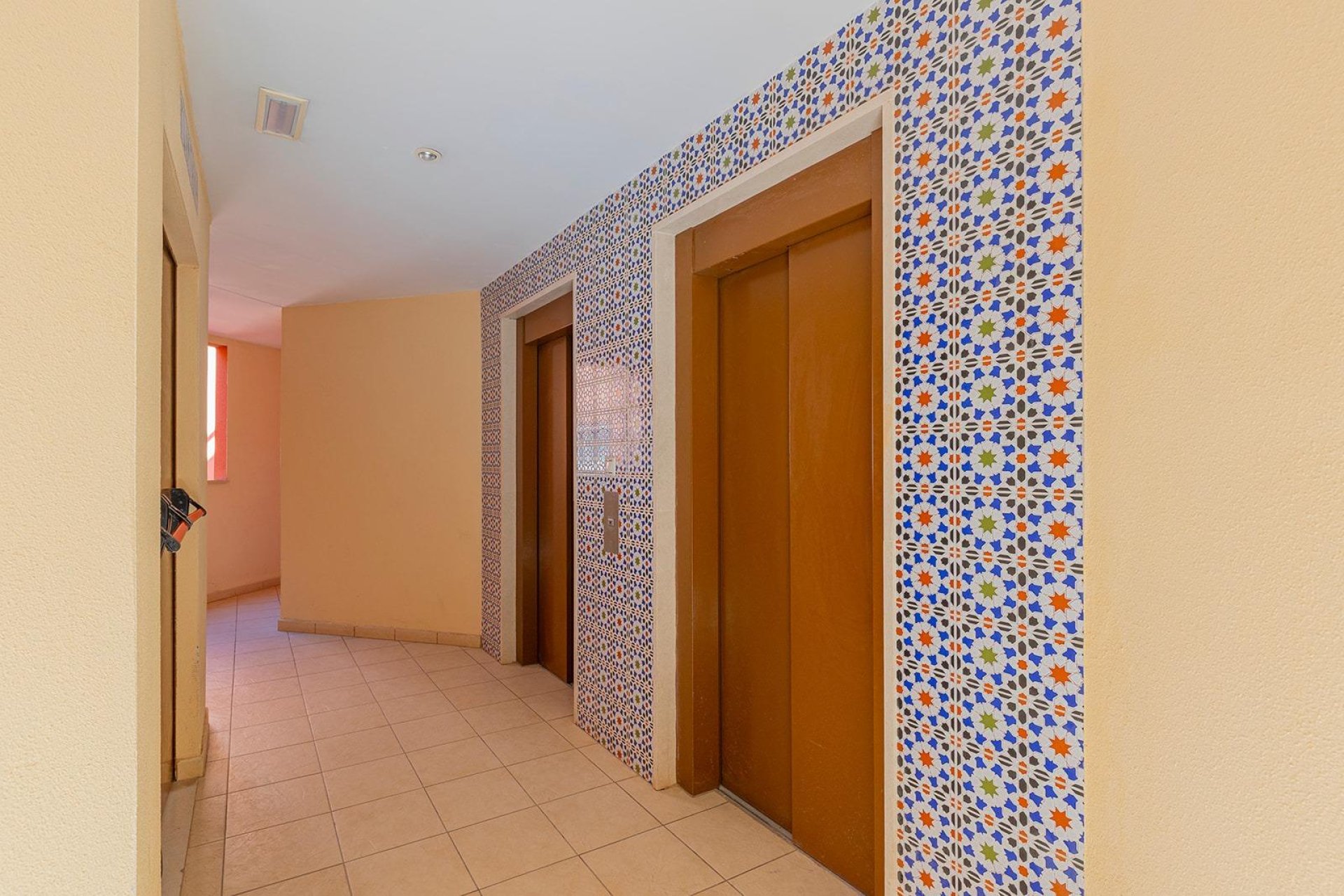 Resale - Apartment - Torrevieja - Playa de los locos