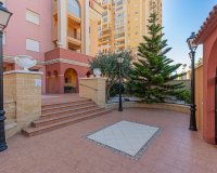 Resale - Apartment - Torrevieja - Playa de los locos