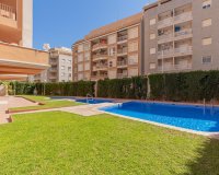 Resale - Apartment - Torrevieja - Playa de los locos