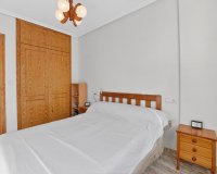 Resale - Apartment - Torrevieja - Playa de los locos