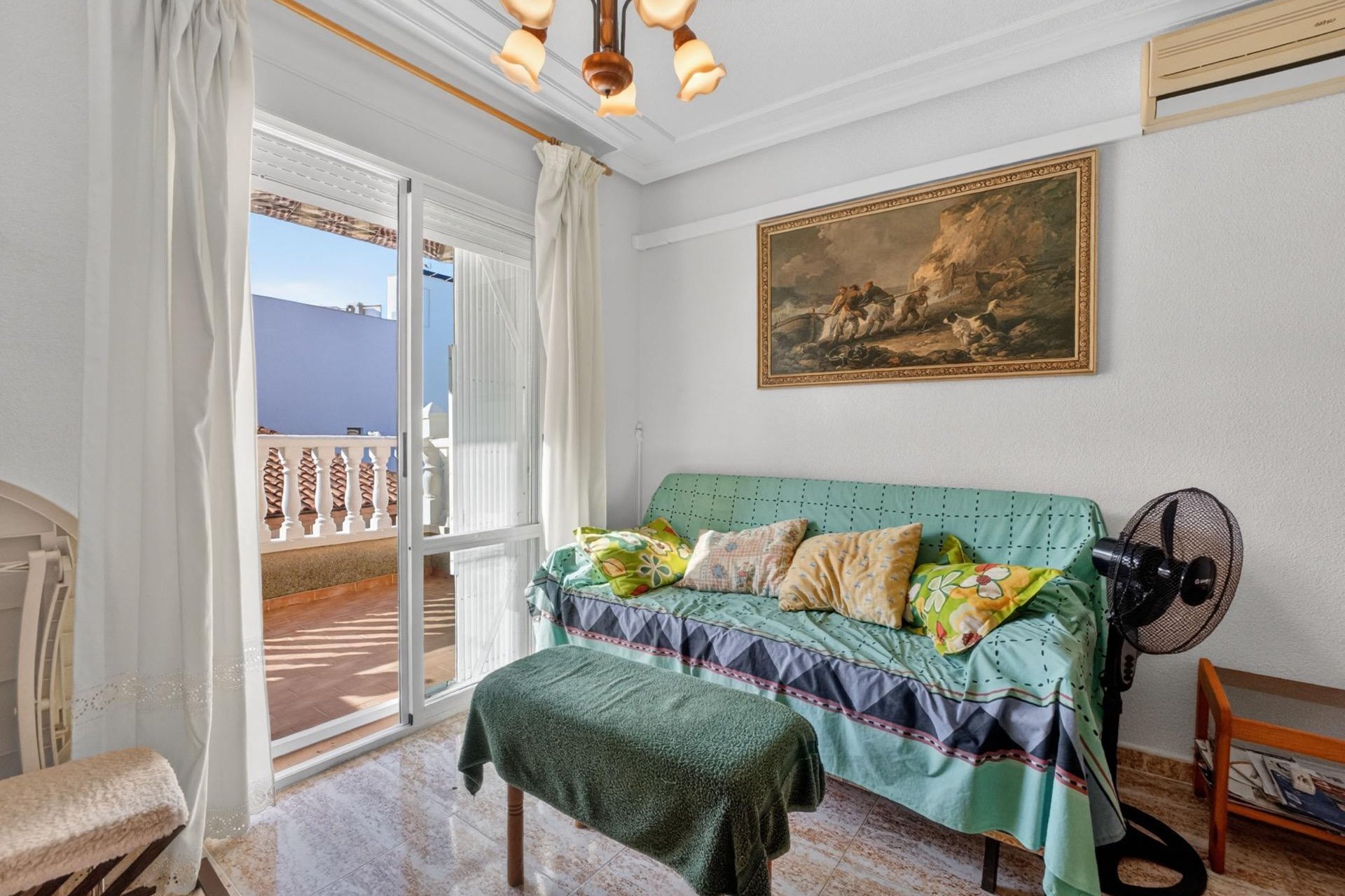 Resale - Apartment - Torrevieja - Playa de los locos