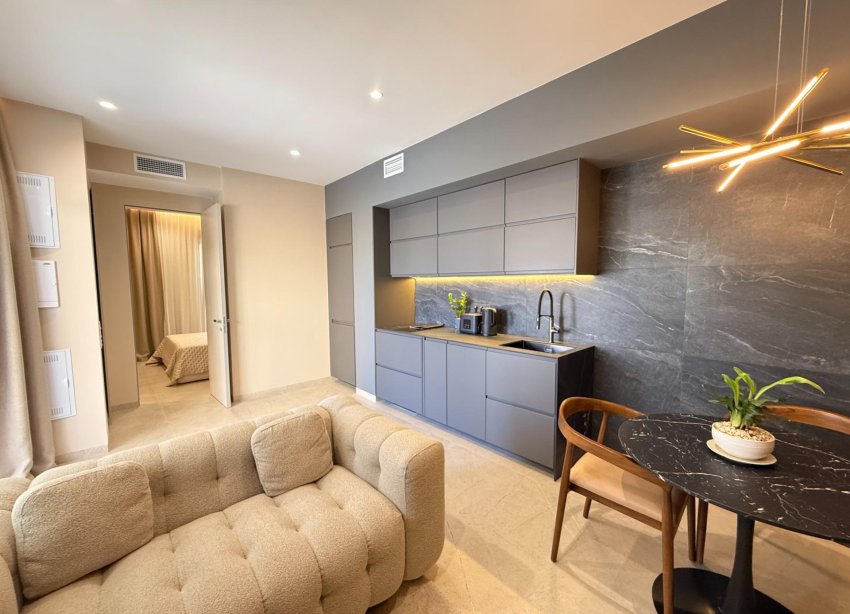 Resale - Apartment - Torrevieja - Playa de los locos